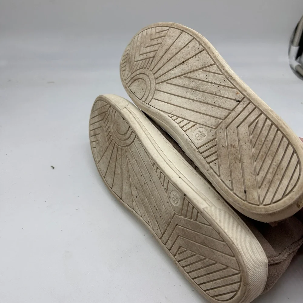 DV Dolce Vita Womens 8.5 Taupe Suede‎ Slip On Chukka Sneaker Boots